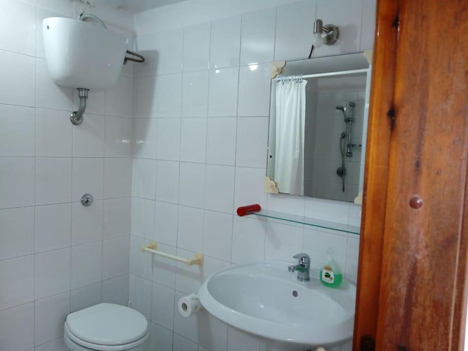 Villa Giuly'S House à Càbras Extérieur photo